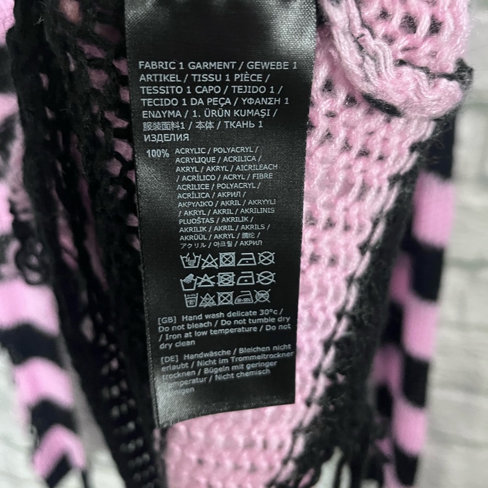 Killstar Size Large Bad Blossoms Knit Sweater Pink And Black Distressed Gothic - Picture 15 of 16